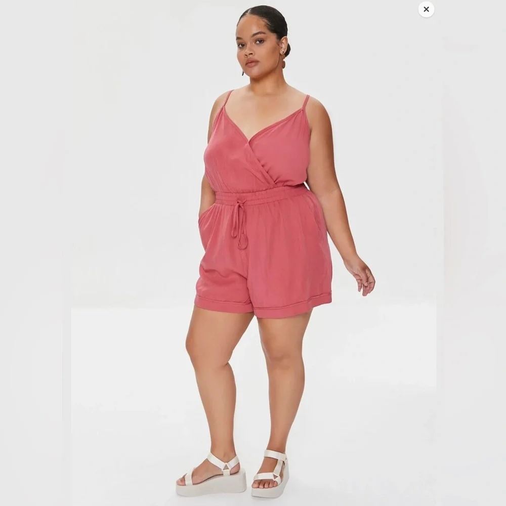 🍁Forever 21 Cami Romper - Picture 3 of 9